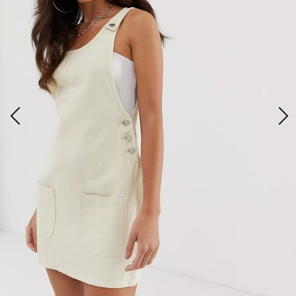Missguided pinafore mini dress in cream denim - Picture 1 of 3